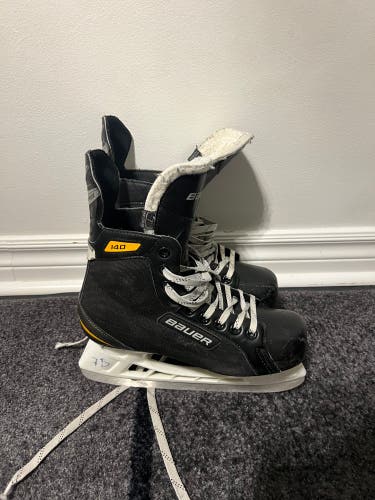 Black/Yellow 2015 Bauer Supreme 140 Hockey Skates Regular Width 7 (Used)