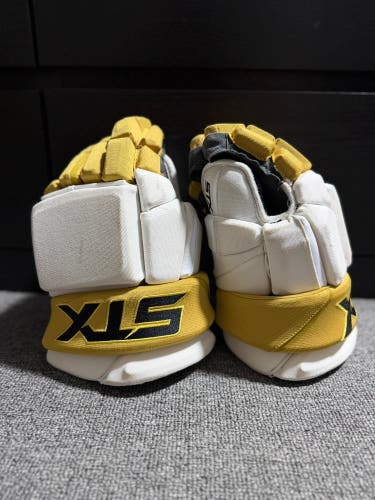 STX HPR2 Gloves 14" (Used) (Vegas Golden Knights)
