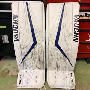 32" Vaughn SLR4 Pro Carbon Goalie Leg Pads (Used)