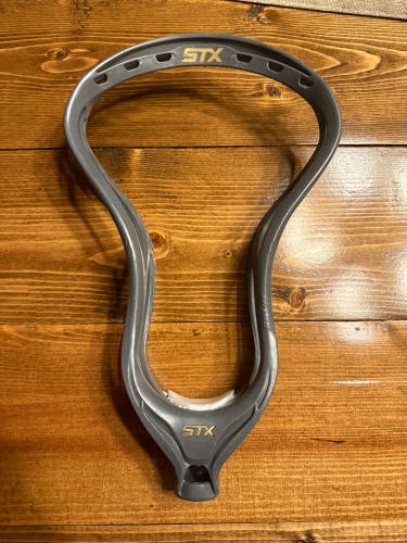 STX Stallion 700 Unstrung Head (Used)