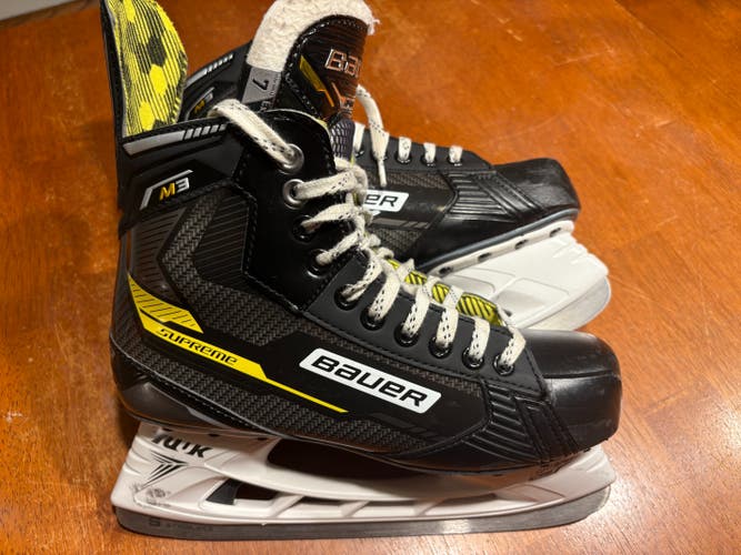 Bauer Supreme M3 Hockey Skates Extra Wide Width 7 (Gently Used)