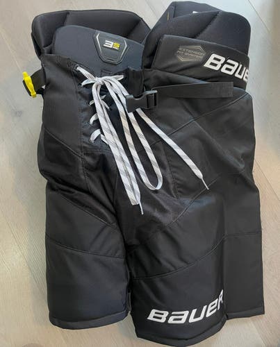 Intermediate Large Bauer Supreme 3S Pro Hockey Pants (New)