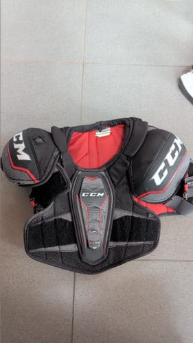 Large Junior CCM JetSpeed FT370 Shoulder Pads (Used)