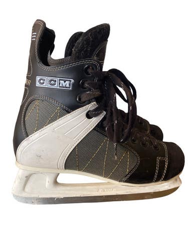 Used CCM INTRUDER Senior Hockey Skate Senior 9.5 11883-S000160759