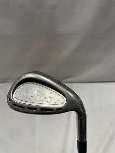Used Cleveland TOUR ACTION Golf Wedge Mens RH Pitching Wedge 11490-S000271921