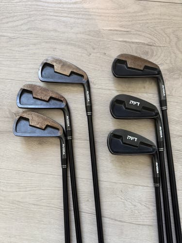 Men's Combo Length Right Handed Iron Set Extra Stiff Flex (Used)