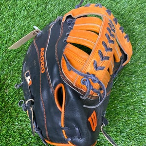Wilson A2000 RH First Base Baseball Glove 12" (Used)
