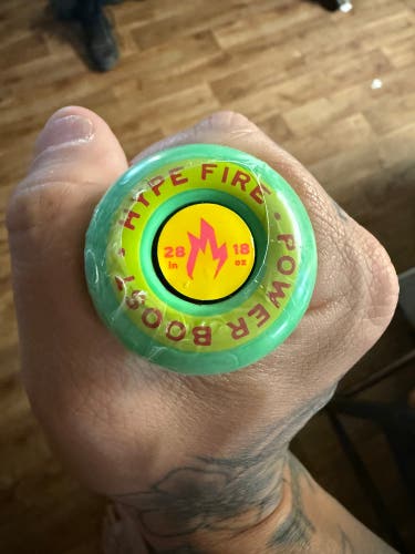 2026 Easton Hype Fire Composite USABat Certified Bat (-10) 18 oz 28" (New)