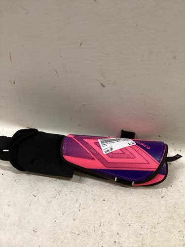 Used Umbro Soccer Shin Guards Youth Pink SM 11725-S000499043