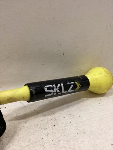 Used SKLZ HIT STICK BB/SB Training Aid 11725-S000499499