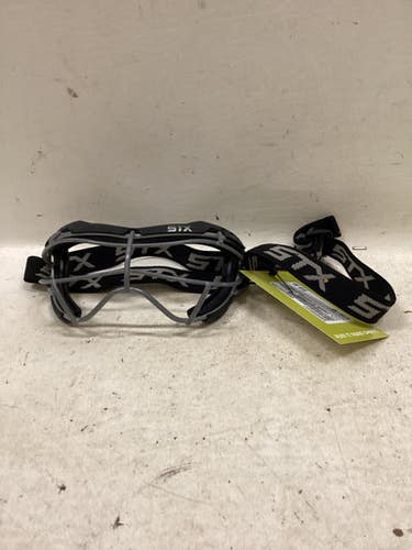 Used STX FOCUS S Lacrosse Facial Protect Black Senior 11725-S000500347