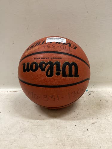 Used Wilson EVOLUTION Basketball Adult Indoor 11725-S000500554