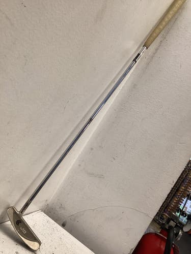 Used Cleveland CLASSICS IV Mens Putter RH 34" 11443-S000202494