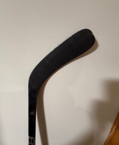 Bauer Proto2 Right Handed Hockey Stick P88 70 Flex (Used)