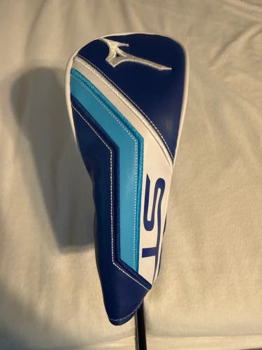 Men's 2023 Mizuno ST-Z 230 Right Handed Hybrid Regular Flex Graphite Shaft (Used)