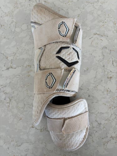Senior EvoShield Leg guard Shin Guards (Used)