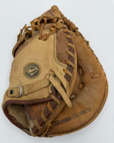 Nike Diamond Ready RH Catcher's Baseball Glove