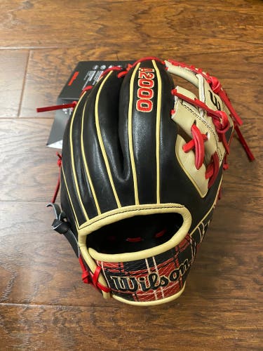 2023 Wilson A2000 Plaid October 2023 Glove of the Month 1786 RH Infield Baseball Glove 11.5" (New)
