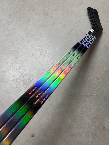 3 PACK YTH 30 Flex P29 Senior CCM FT8 Pro Left Hand Hockey Stick Pro Stock (New)