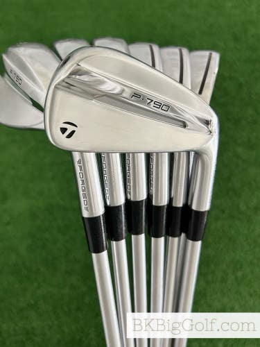 Taylormade P790 25 Forged Iron Set 4-P / Project X IO 5.5 (Firm) Stiff +1
