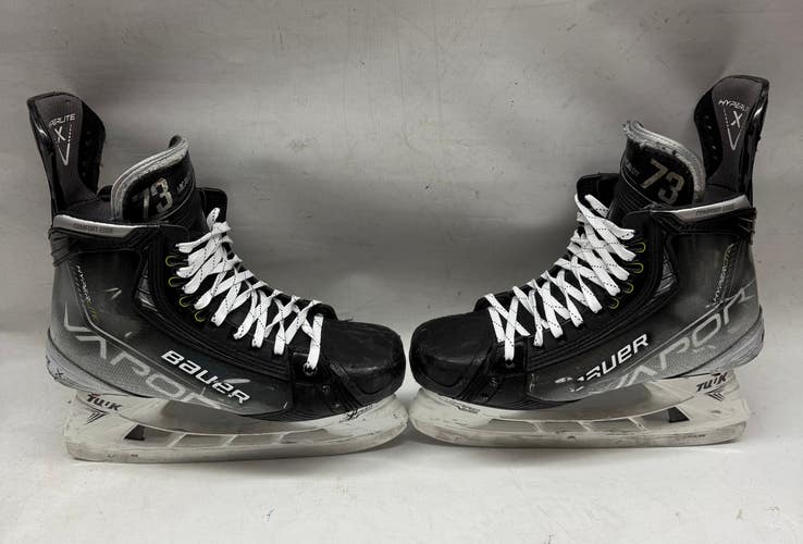 BAUER VAPOR Hyperlite ICE HOCKEY SKATES PRO STOCK 10 D USED NHL (14905)