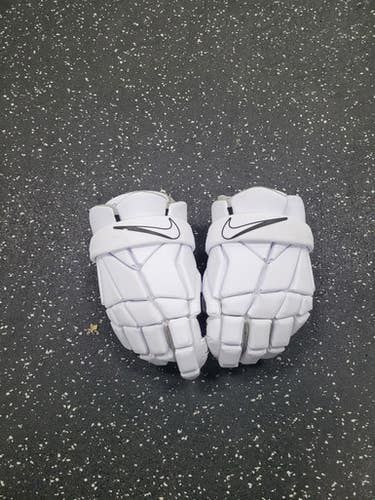 Used Nike VAPOR SELECT Lacrosse Gloves Mens White SM 11849-S000039159