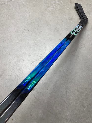 2 PACK 40 Flex P29+1/4 JR CCM Jetspeed FT8 Pro Left Hand Hockey Stick Pro Stock (New)