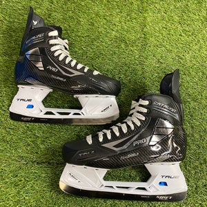 True Catalyst Pro | Hockey Skates | Senior 8
