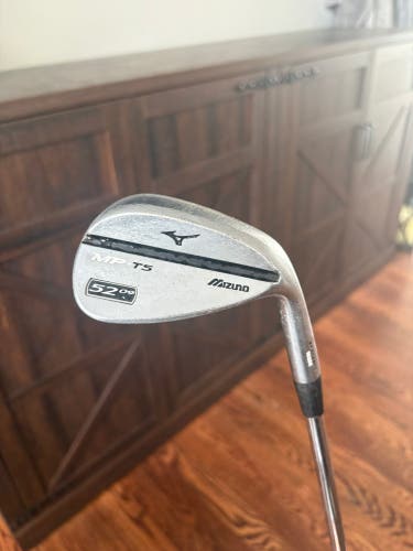 Mizuno MP-T5 Right Handed Wedge Wedge Flex 52 Degree