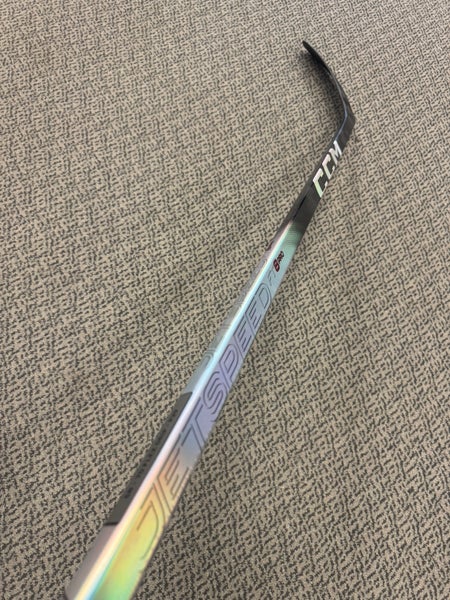 Senior CCM JetSpeed FT8 Pro Right Handed Hockey Stick P29 70 Flex (New)