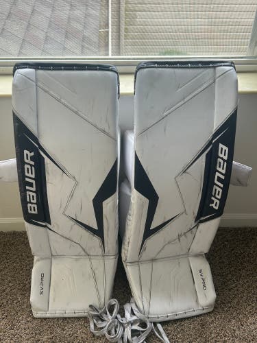 34" Bauer Sv-Pro Goalie Leg Pads (Used)