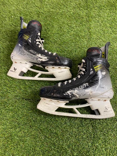 Bauer Vapor Hyperlite 2 | Hockey Skates|  Senior 8