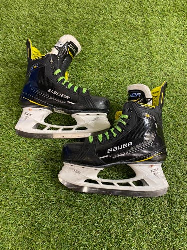 Bauer Supreme M4 | Hockey Skates | Intermediate Size 4