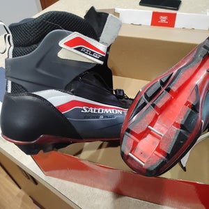 Size 14 Salomon Cross Country Ski Boots