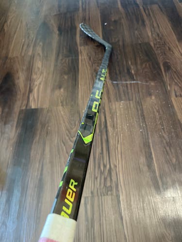 Junior Bauer AG5NT Left Hand Hockey Stick P92 50 Flex (Used)