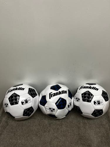 Franklin Soccer Ball Bundle of 3 NEW Size 3 Checkered Youth Balls Futbol Sports