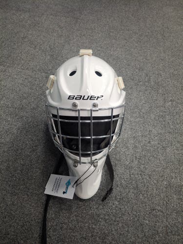 Senior M-L Bauer 930 Goalie Mask (Used)
