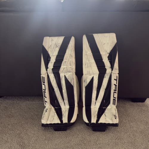 30"+2 Black and White True 7x3 Goalie Leg Pads (Used)