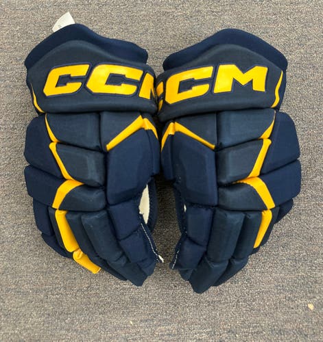 Blue Senior CCM JetSpeed FT680 Gloves 14" (Used)