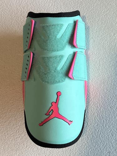 Nike Jordan Fly Batter's Elbow Guard Adult Men's Turquoise/Pink, New Read