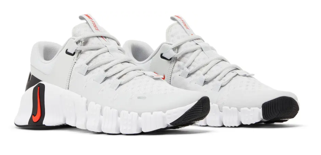 Size 10 - Nike Free Metcon 5 Photon Dust (Women's) DV3950-002