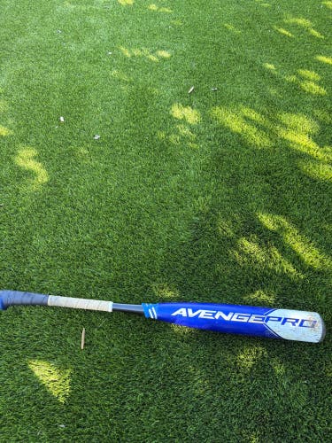 2023 AXE Avenge Pro Hybrid USABat Certified Bat (-10) 21 oz 31" (Used)