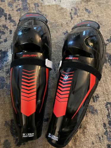 Junior Bauer Lil Sport 13" Shin Pads (New)