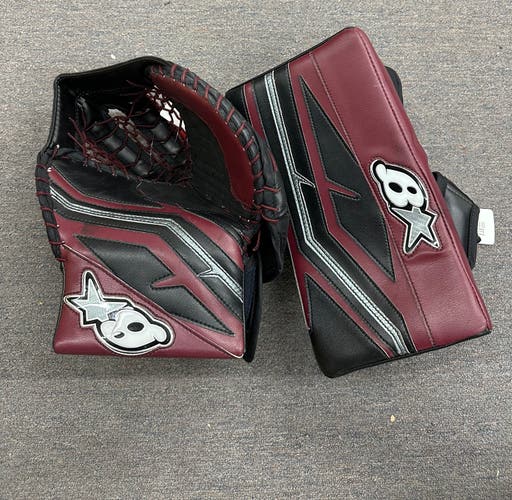 Red Intermediate Brian's Intermediate Pro Goalie Gloves & Blockers Regular (Used)