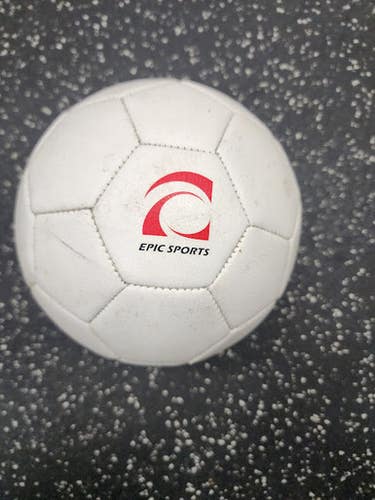 Used SOCCER BALL All Size Soccer Ball White 3 11849-S000038972