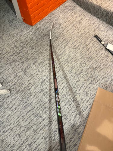Senior CCM Ribcor Trigger 9 Pro Left Hand Hockey Stick P28 70 Flex (Used)