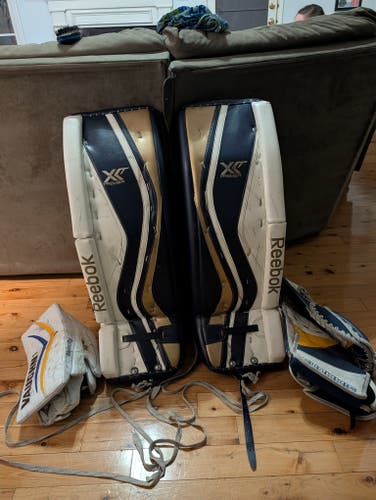 34+2 Reebok Premier XLT Regular Goalie Full Set (Used)