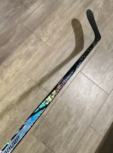 3 Pack Silver Intermediate Bauer Twitch Left Hand Hockey Stick P28 50 Flex (New)