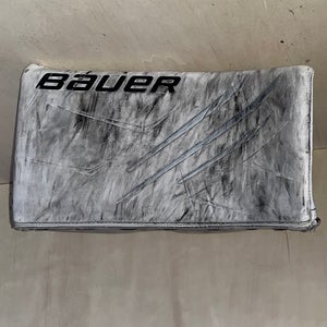 Bauer Vapor Hyperlite Blocker Regular (Used)