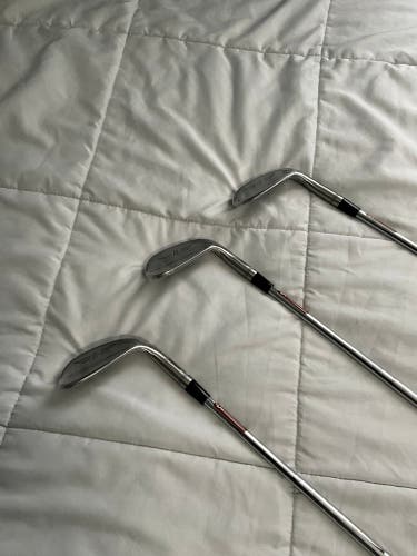 Men's 2024 Titleist Vokey SM10 Tour Chrome Right Handed Wedge Wedge Flex 52 Degree Steel Shaft (New)